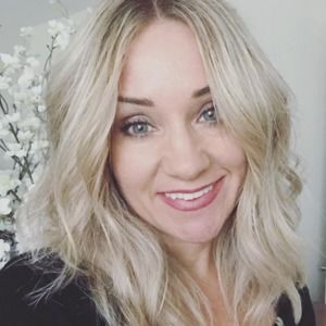 Meet your Posher, Stacy